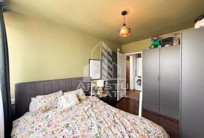 Apartament 2 camere, renovat, etaj 8, panoramica, Stadion - Hunedoara - 10