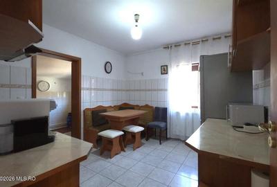 Castelu - Str. Florilor, casa din 2012, teren 737 mp si 106 mp utili - 19