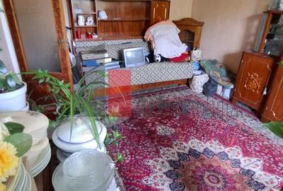Apartament cu 2 camere decomandat în Drumul Taberei