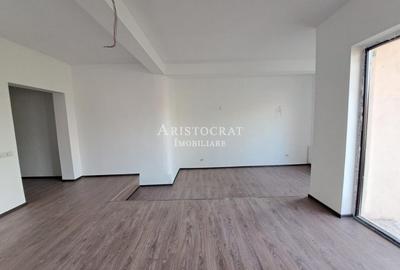 Vila Tip Duplex  generoasa cu vedere lac - 4