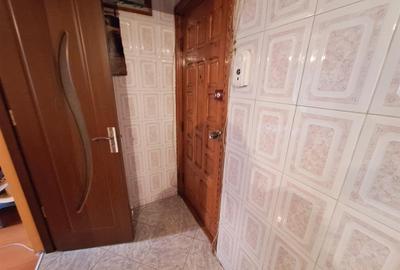 Apartament 3 camere semidecomandat zona Bazinul de Innot - 9
