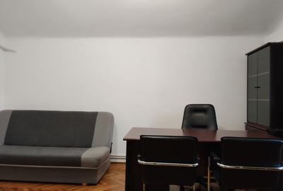 Închiriez apartament 3 camere, Calea Calarasi,renovat,centrală proprie - 1