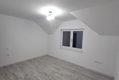 Casă nouă de închiriat 4 camere nemobilata ,în Cisnădie - 6