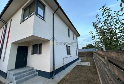 Duplex cu 4 camere în Berceni