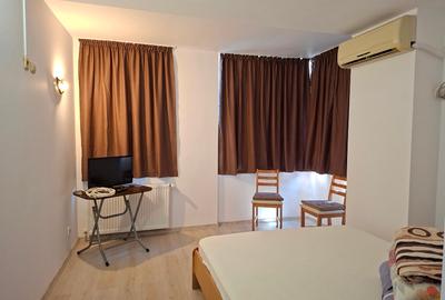 Inchiriez 12 camere - 7