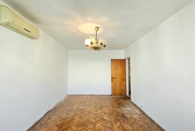 Apartament cu 3 camere decomandat în Dristor