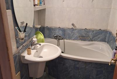 Apartament de 3 camere de vânzare - 9