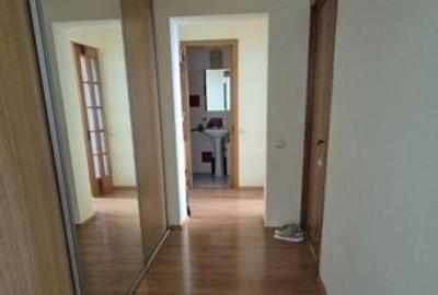 Apartament cu 3 camere semidecomandat în Titan