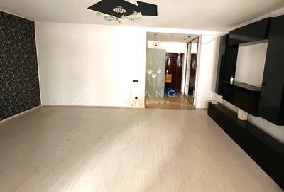 Apartament cu 2 camere semidecomandat, mobilat în Calea Turzii