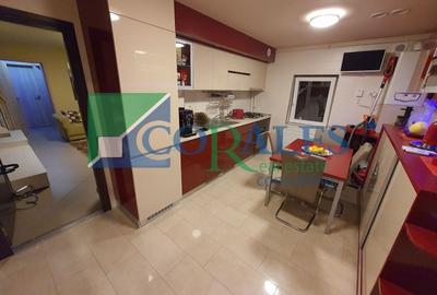 Complex. Etaj 1. Renovat complet. - 8