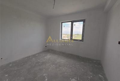 Vila individuala- 155.000 euro- 4 camere- 360mp teren - 4