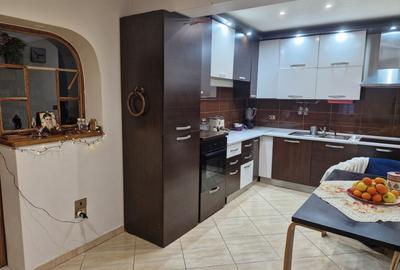 Casă solidă cu potențial uriaș – Zona Laminorului - 13