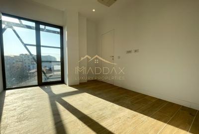 Impressive Penthouse-Triplex ** Green Building***/ 3 parking / Stefan Cel Mare - 34