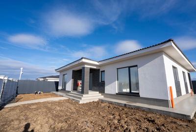 Casa noua cu 3 dormitoare 2 bai lângă inel metropolitan - 1