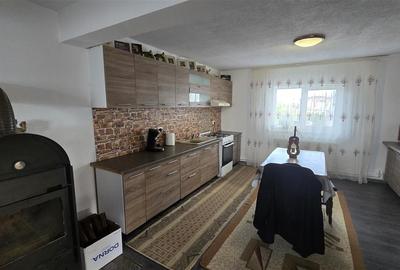 Casa si Spatiu Comercial Luncusoara Suceava De Vanzare - 10