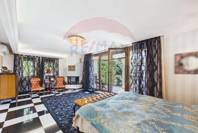 De vanzare Casă / Vilă cu 9 camere la lac cu piscina - 16