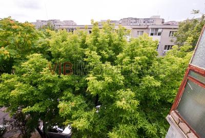 Crangasi - Metrou - Str Nucsoara - 3 camere decomandat - 2 bai - 12