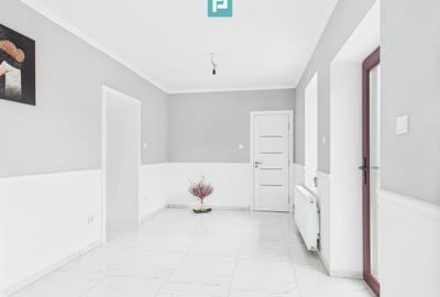 Casă Individuală cu spațiu comercial - Variaș - 5