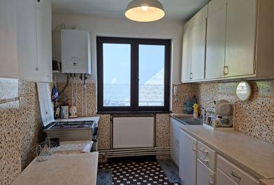 107 mp într-o vilă elegantă, retrasă și liniștită – zona Vasile Lascăr - 3