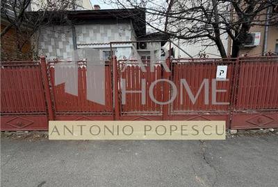 Casa, anexe si teren, in Ploiesti, zona Lupeni. - 13