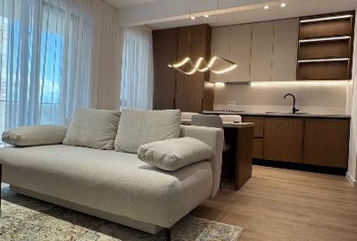 Proprietar închiriez ap 2 camere Lux - 1