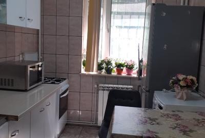 Apartament 2 camere de închiriat zona Tomis 3 - 5