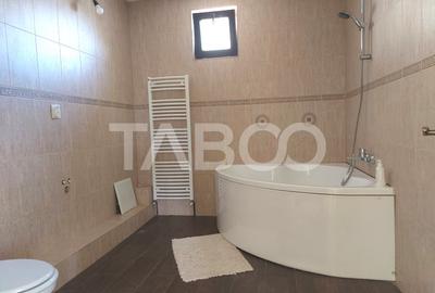 Casa 200 mpu 4 camere curte si gradina zona linistita Talmaciu - 10