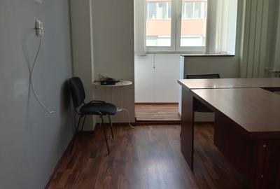 Mosilor apartament spatios pentru BIROURI - 10