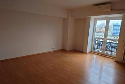 Spatiu Comercial | Birou | Unirii | 2 minute Metrou | Balcon - 2
