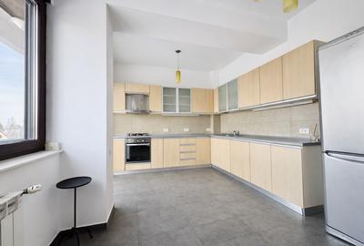 DE VÂNZARE APARTAMENT 4 CAMERE/ZONA FLOREASCA - 9