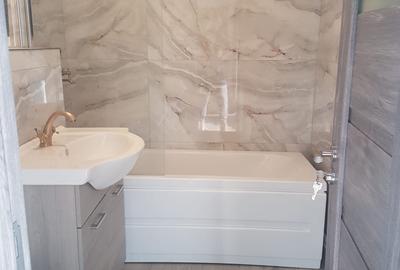Apartament doua camere, decomandat, etaj 4, cu sarpanta, renovat modern, stradal - 27