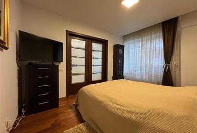 2 CAMERE // 90 MP // 50 DE METRI DE PARC - 8