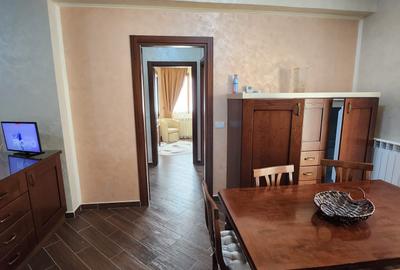Apartament 3 camere 2 bai intrare Mamaia pe partea cu marea Mobilat utilat Lux - 18