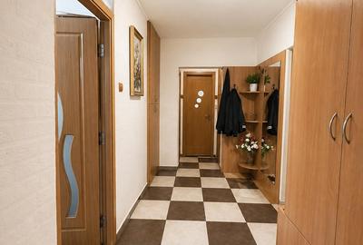 APARTAMENT 2 CAMERE - ZONA DECEBAL - COMISION 0% - 8