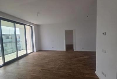 Apartament cu 3 camere decomandat în Băneasa