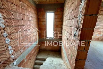 Casa individuala - 125mpu și 270mp curte | Sura Mica - 15