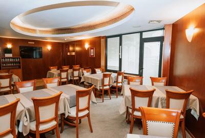 Restaurant de închiriat- Piața Romană - 2