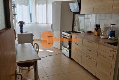 Apartament cu 3 camere decomandat, mobilat în Domenii