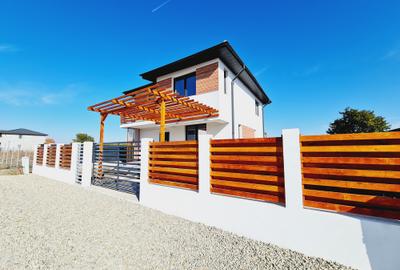 Casă individuală cu 4 camere în Berceni