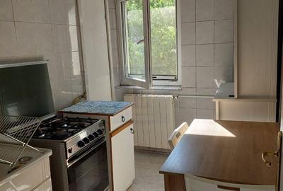 Garsoniera decomandata cu balcon de inchiriat in zona Piata Alba Iulia - 5