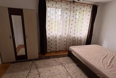 Apartament 3 camere-etaj intermediar-Podu Ros-bloc fara risc - 2