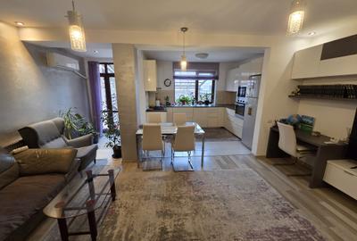 Casă cu 4 camere în Ghencea