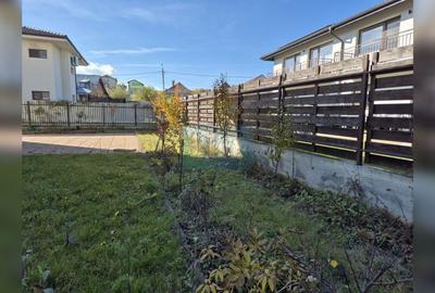 Casa superba la cheie, strada privata, central Dezmir. - 7