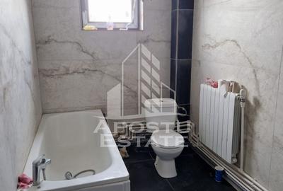 Apartament cu 3 camere ,80 mpu semidecomandat - 10