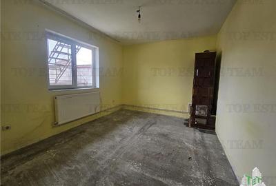 Casa 4 camere plus anexe zona gara Medgidia, Constanta - 8
