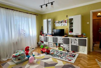 Acasa nu doar un apartament: 3 camere renovat - Zona Sagului - 1