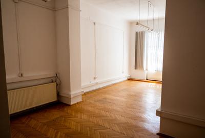 Proprietar inchiriez apartament/birou in Centru - 4