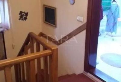 Casă / Vilă cu 5 camere de vânzare în zona Gruia - 3