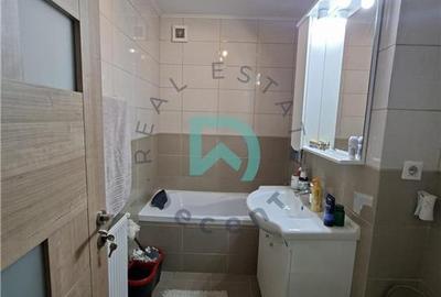 Apartament 2 camere,  Spitalul Judetean, etaj intermediar, renovat - 11
