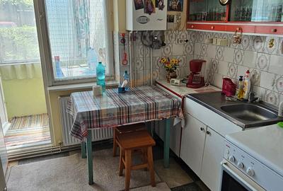 Vanzare 2 camere, 46 mp, Tractorul, zona 13 Decembrie - O. Goga - 5